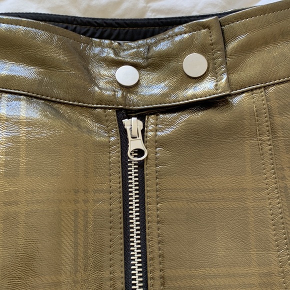 Like New Plaid Pencil Skirt - Picture 2 of 5